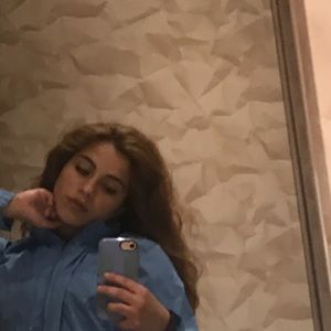 Meet your Posher, Marissa